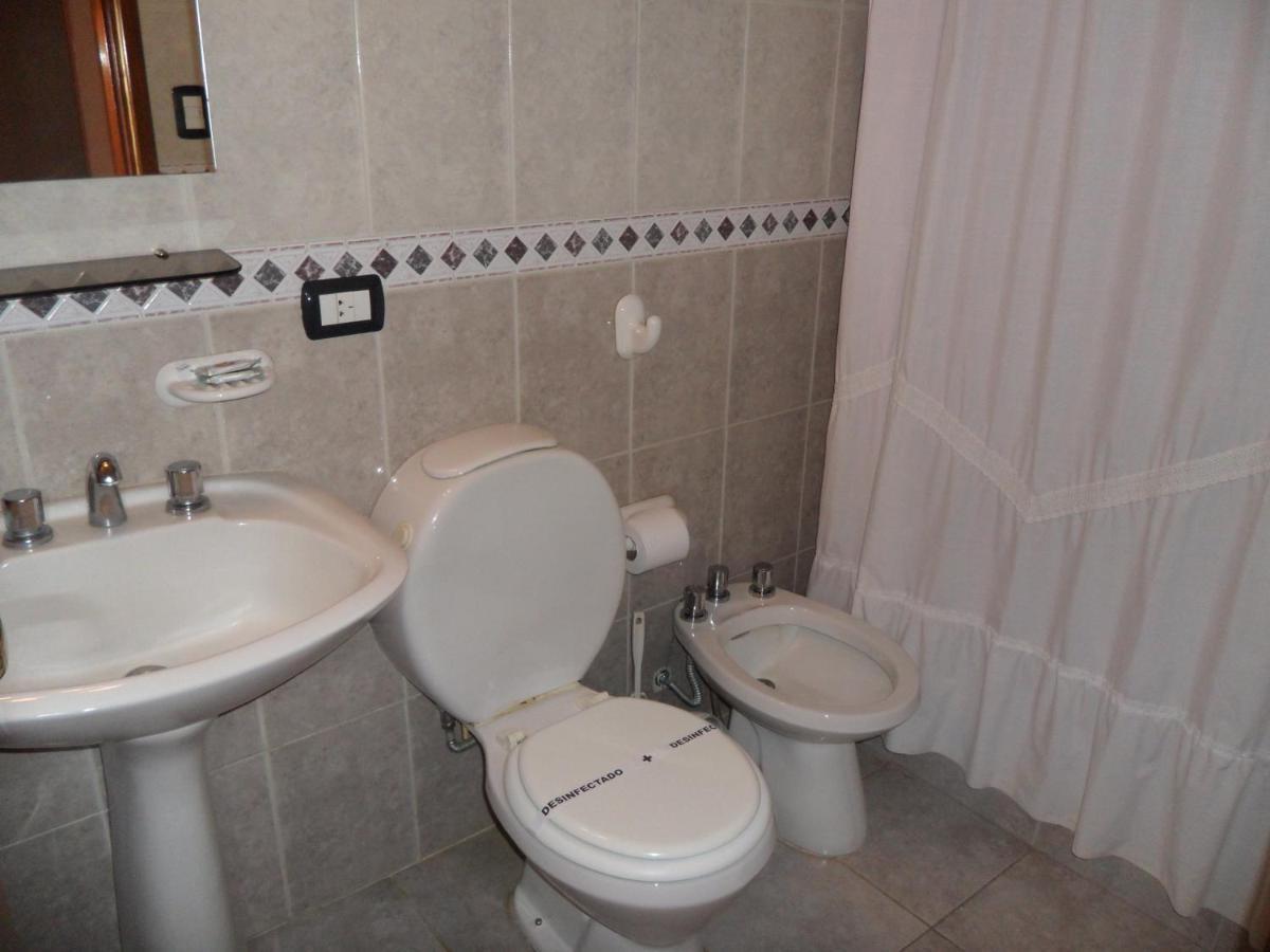 Hotel De Cine Las Golondrinas Villa Gesell Dış mekan fotoğraf