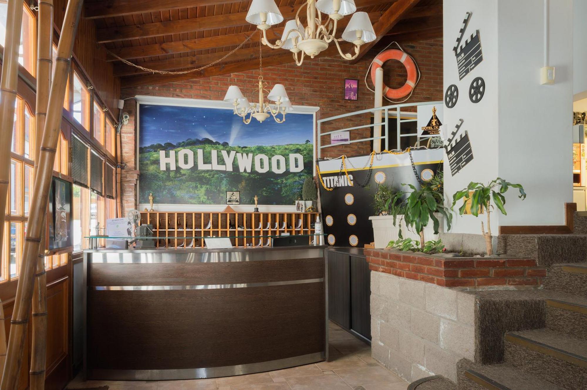 Hotel De Cine Las Golondrinas Villa Gesell Dış mekan fotoğraf